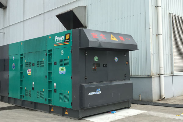 泸溪燃油滤清器的更换流程是怎样的？