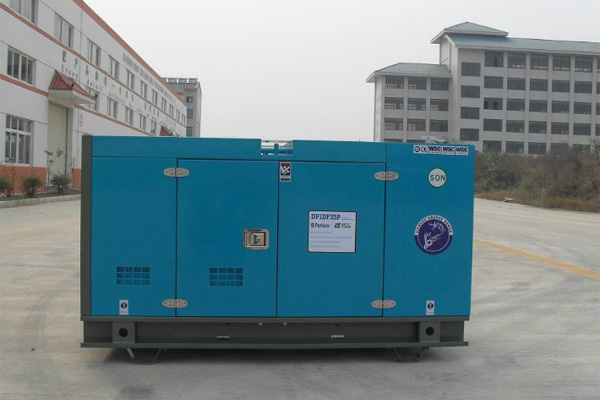 泸溪发电机租赁发电机组的换季保养注意事项
