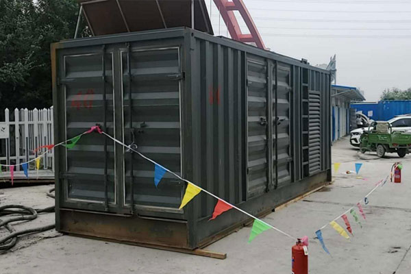 泸溪发电机租赁空气滤清器多久更换一次？