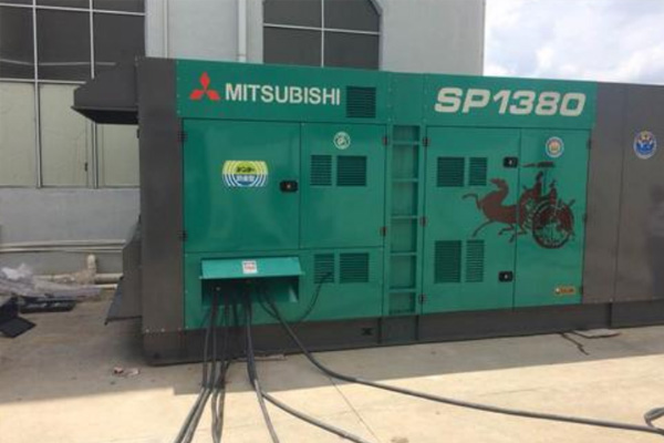 泸溪为什么有些柴油发电机组的输出电压可以调节？