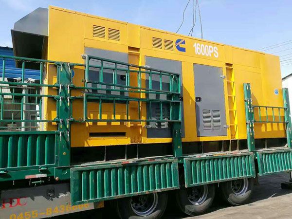 泸溪测量水冷式机油散热器密封件尺寸时的注意事项有哪些？